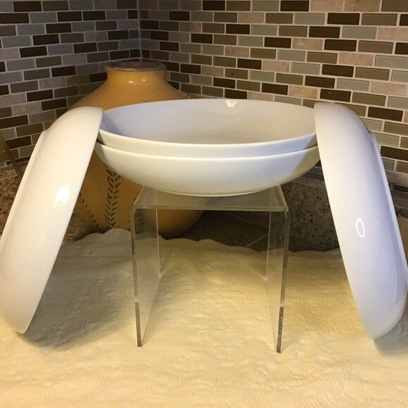 Crate and Barrel Martin Hunt Dinner Plates, set of 4 - MINT 10" wide - Picture 2 of 6